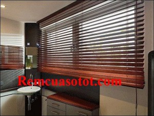 Rèm gỗ cho phòng bếp giúp thúc đẩy vận khí mã RG 129
